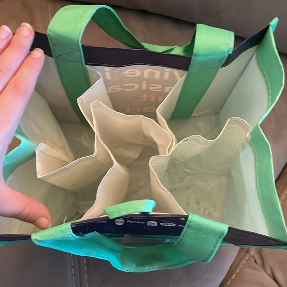 Reusable Wine/Beverage Bag - Picture 2 of 2